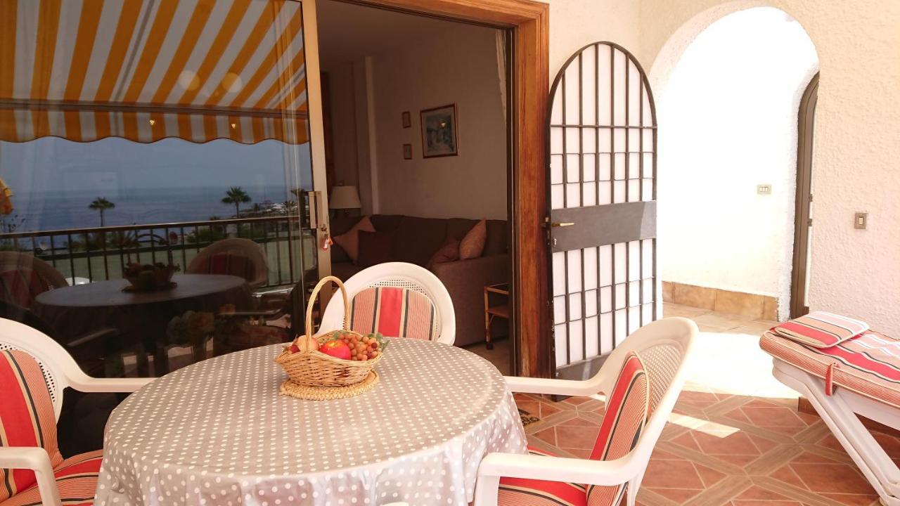 Apartment Mit Sonnenterrasse Und Panorama - Meerblick, 5 Min. Von Hafen + Strand Acantilado de los Gigantes Exteriér fotografie